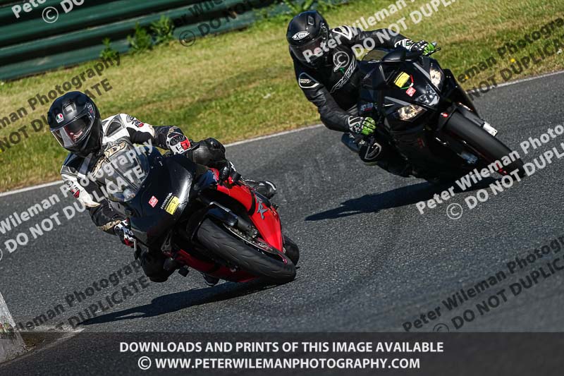 enduro digital images;event digital images;eventdigitalimages;mallory park;mallory park photographs;mallory park trackday;mallory park trackday photographs;no limits trackdays;peter wileman photography;racing digital images;trackday digital images;trackday photos